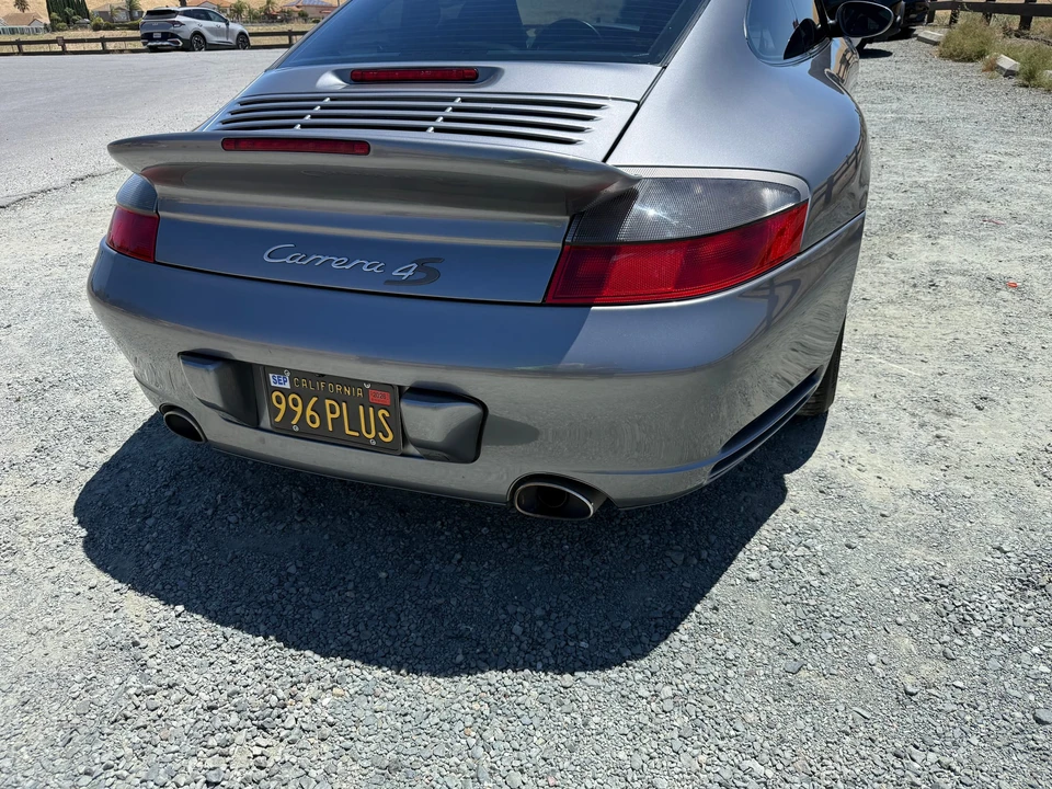 2002 Porsche 996 Carrera 4S - Image 25 of 31