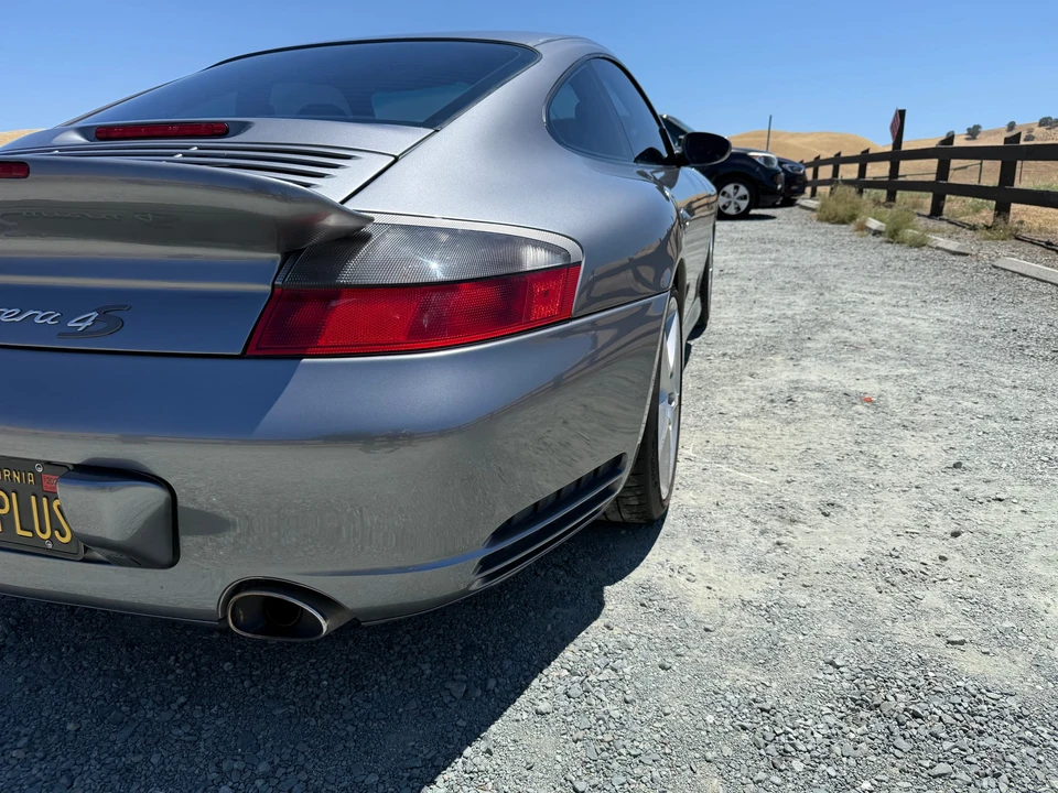 2002 Porsche 996 Carrera 4S - Image 26 of 31