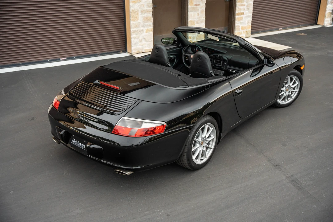 2002 Porsche 996 Carrera - Image 17 of 31