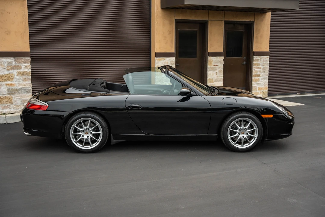 2002 Porsche 996 Carrera - Image 13 of 31