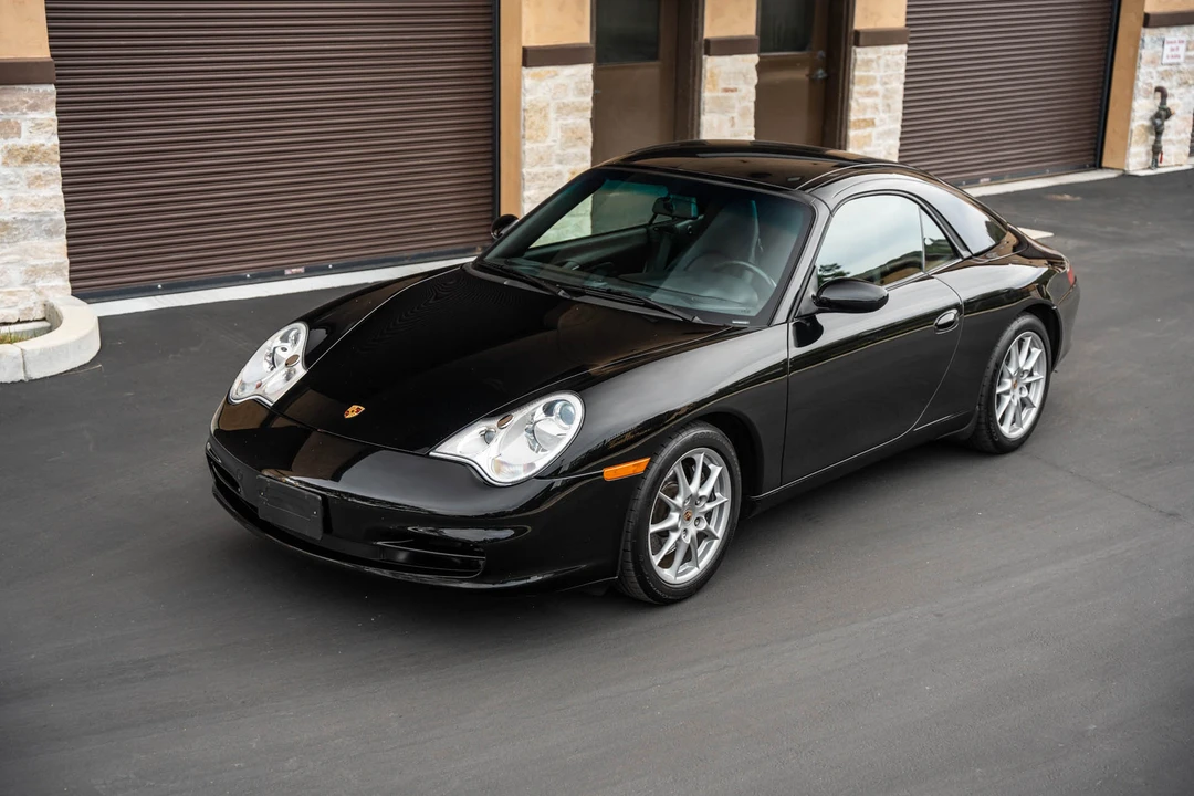2002 Porsche 996 Carrera - Image 28 of 31