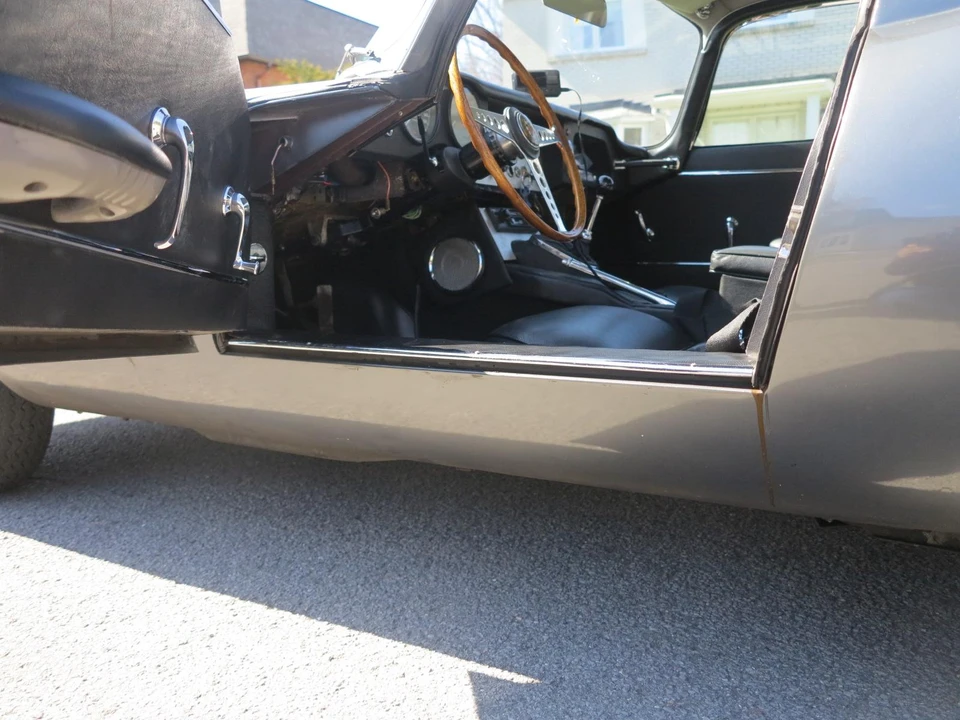 1963 Jaguar E-Type Series 1 - Image 22 of 31