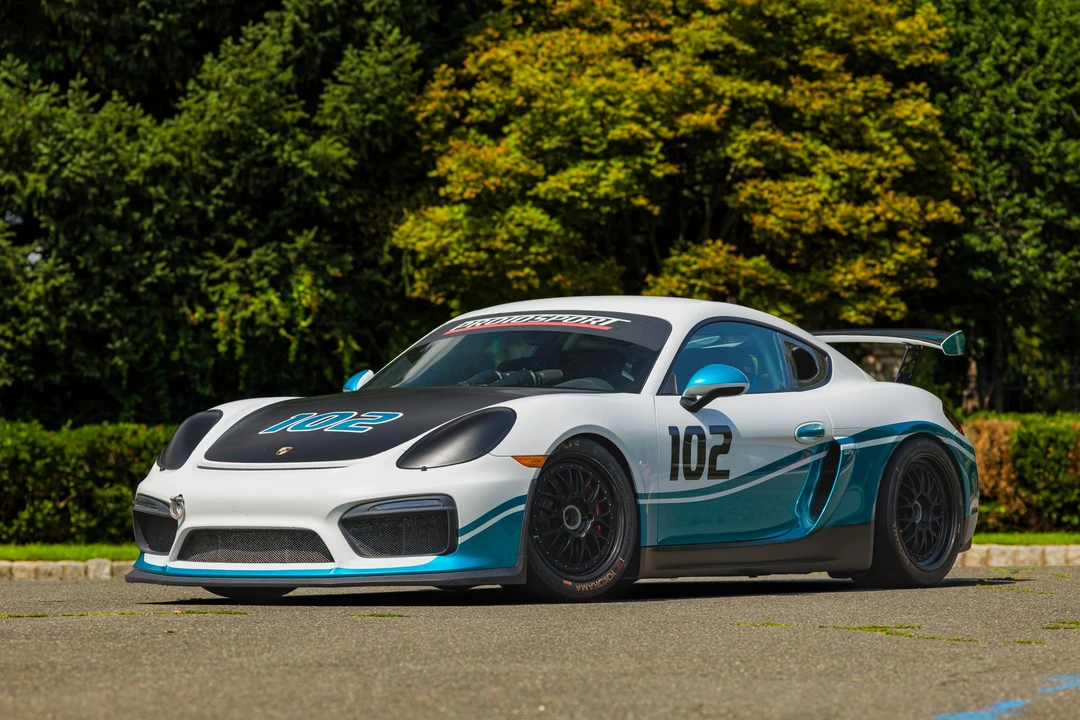 2016 Porsche 981 Cayman GT4 - Image 5 of 31