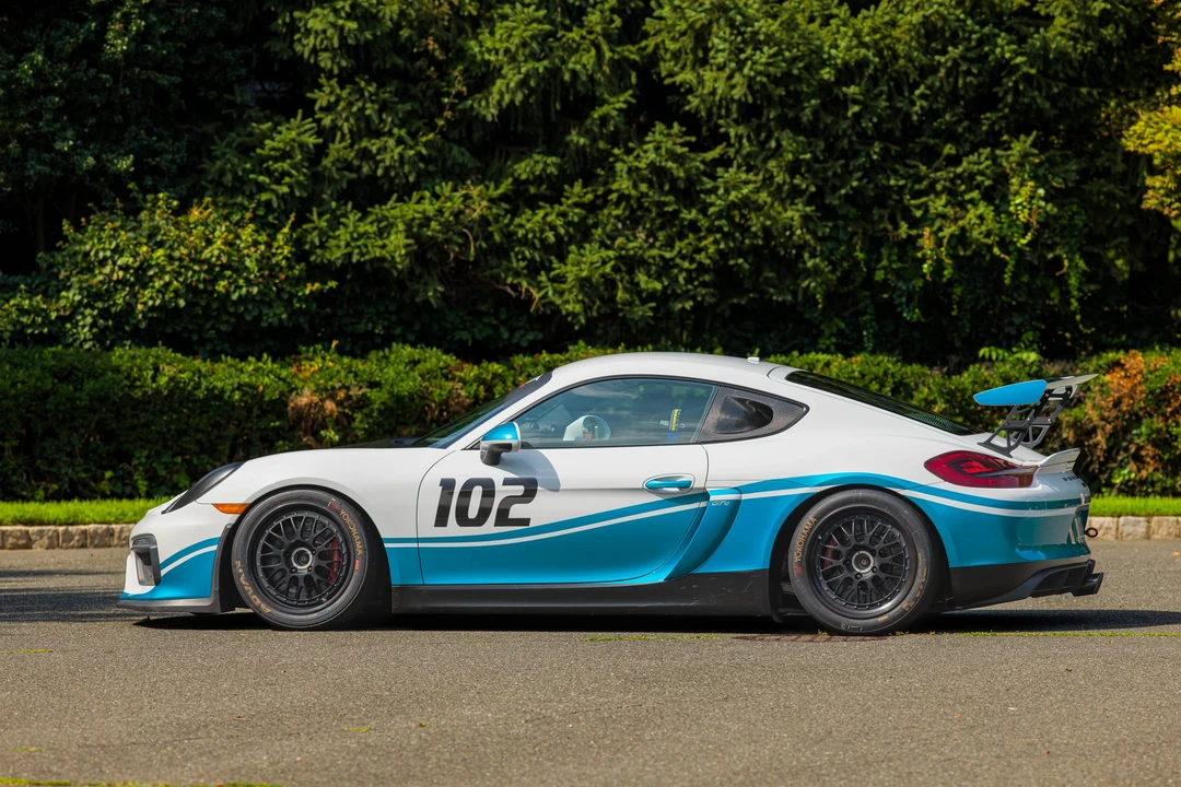 2016 Porsche 981 Cayman GT4 - Image 11 of 31