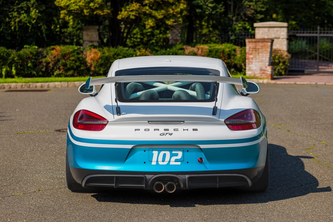 2016 Porsche 981 Cayman GT4 - Image 18 of 31