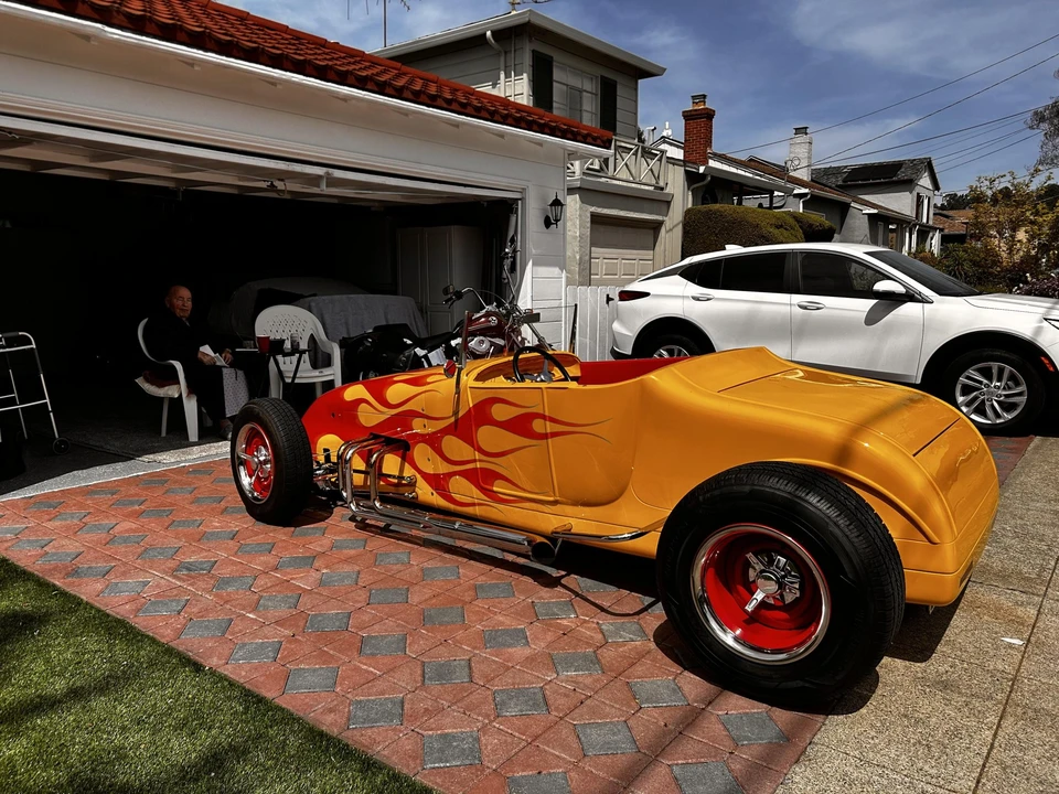 Ford Hot Rod - Image 13 of 31