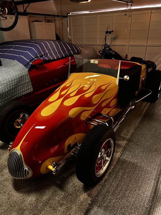 Ford Hot Rod - Image 15 of 31