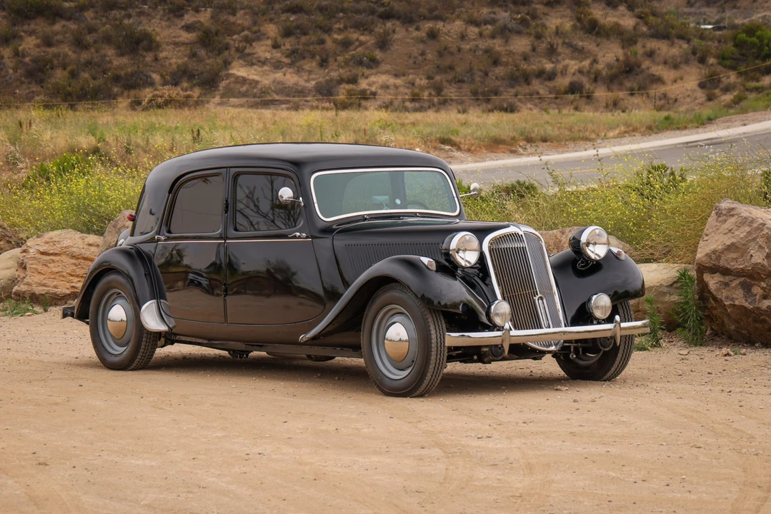 1954 Citroen Traction Avant - Image 8 of 31
