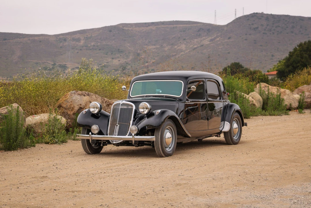 1954 Citroen Traction Avant - Image 4 of 31