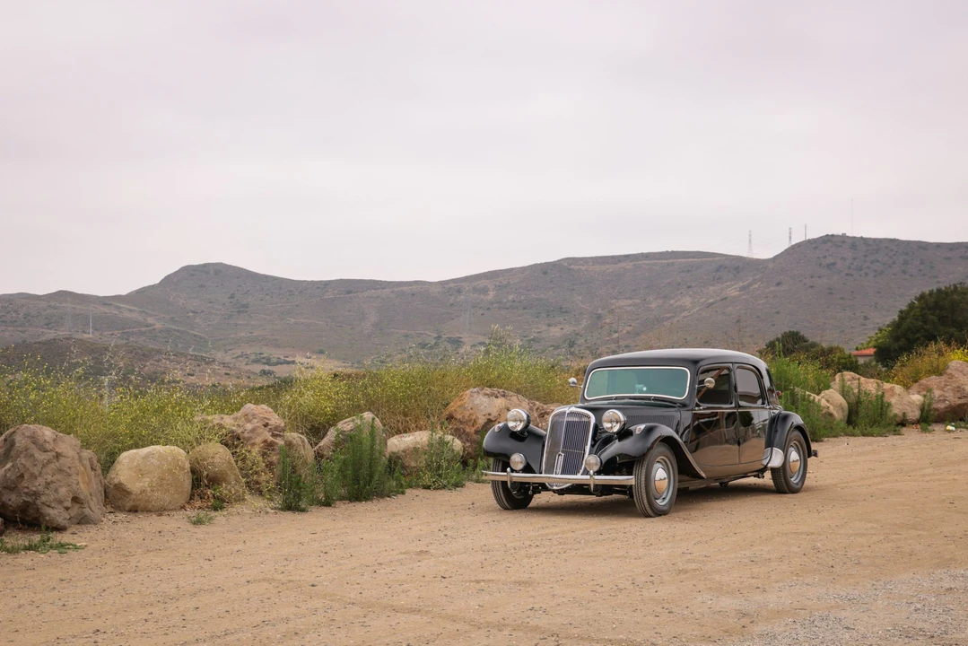 1954 Citroen Traction Avant - Image 5 of 31