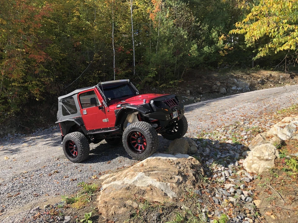 2002 Jeep TJ Wrangler - Image 25 of 31