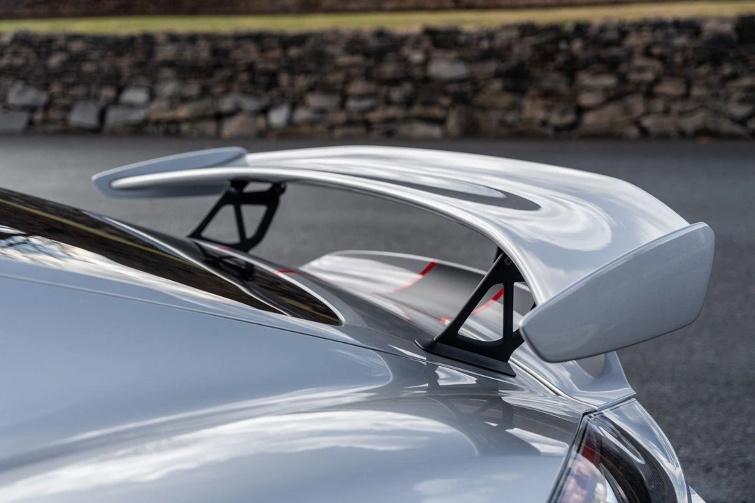 2016 Porsche 981 Cayman GT4 - Image 9 of 12