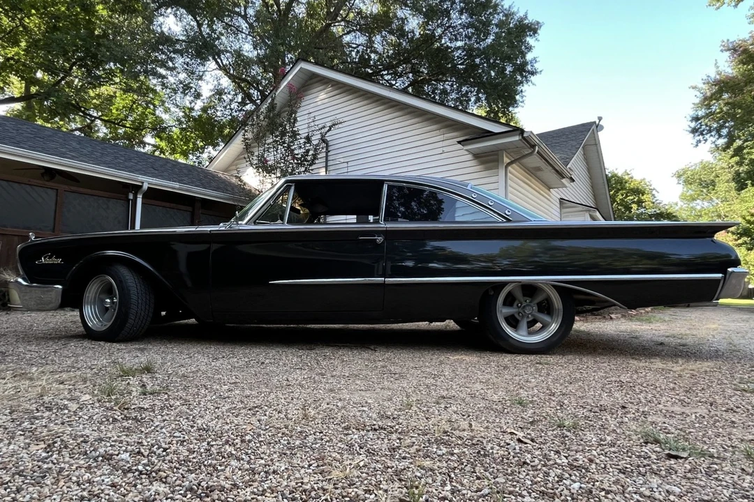 1960 Ford Galaxie 1st Gen - Image 8 of 31