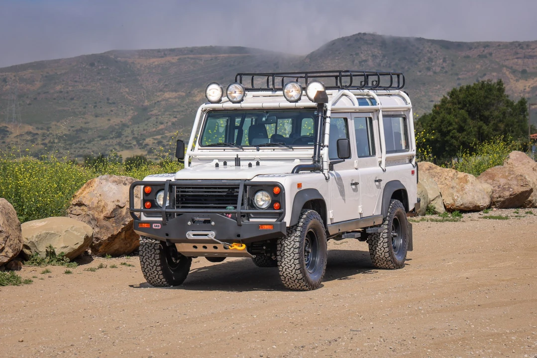 1993 Land Rover Defender 110 - Image 23 of 31