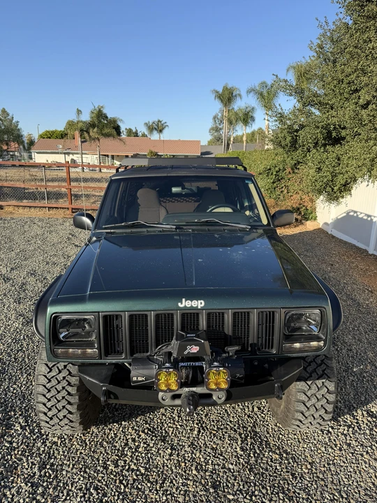 2000 Jeep XJ Cherokee - Image 11 of 31
