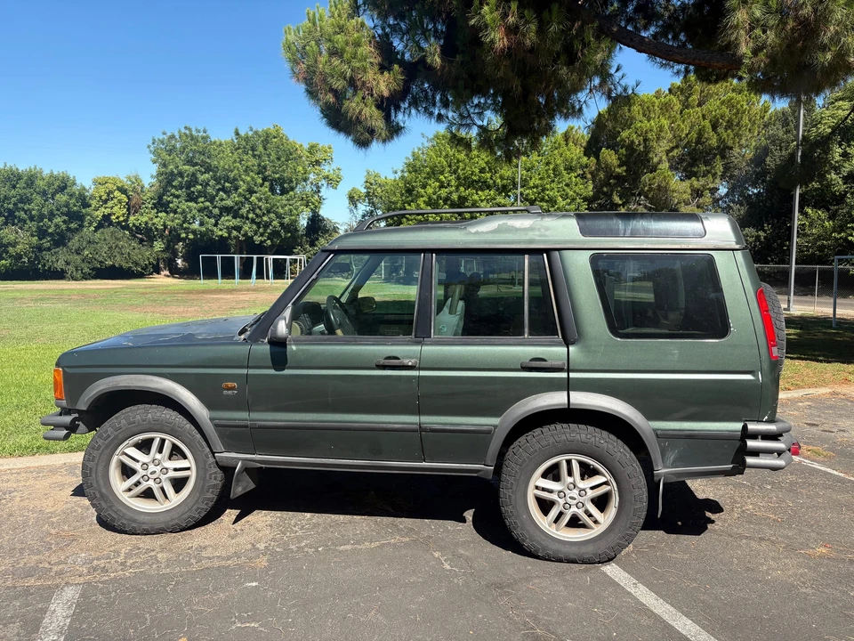 2002 Land Rover Discovery 2nd Gen - Image 11 of 31
