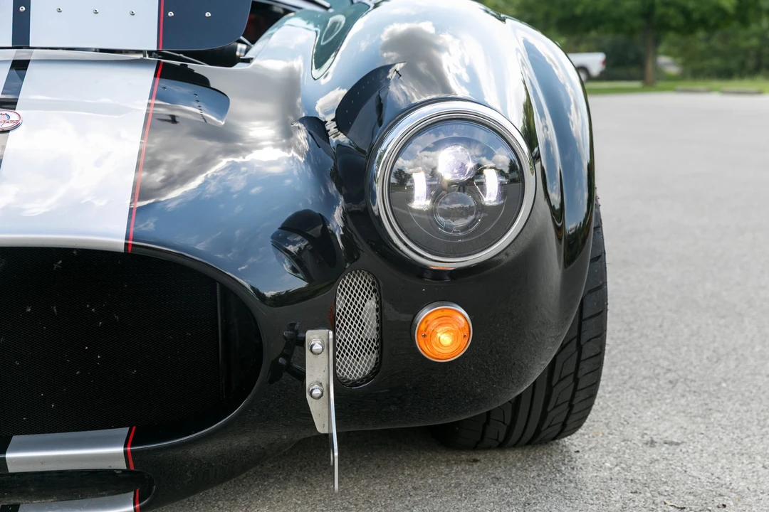 Shelby Cobra Replica - Image 19 of 31
