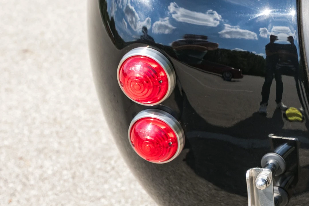 Shelby Cobra Replica - Image 26 of 31