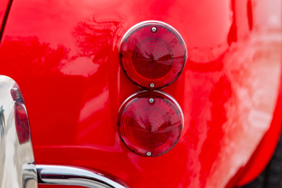 Shelby Cobra Replica - Image 17 of 31