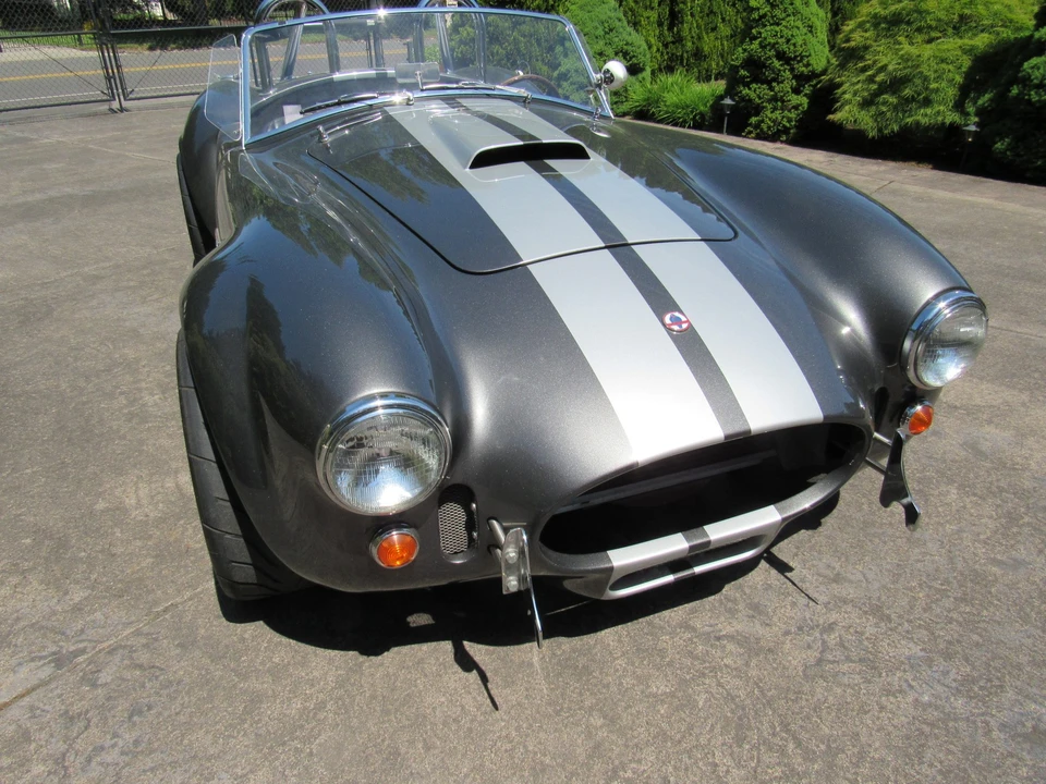 Shelby Cobra Replica - Image 14 of 31