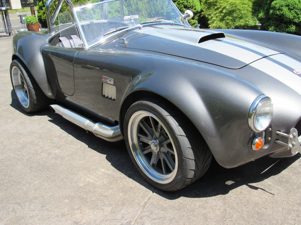 Shelby Cobra Replica - Image 12 of 31
