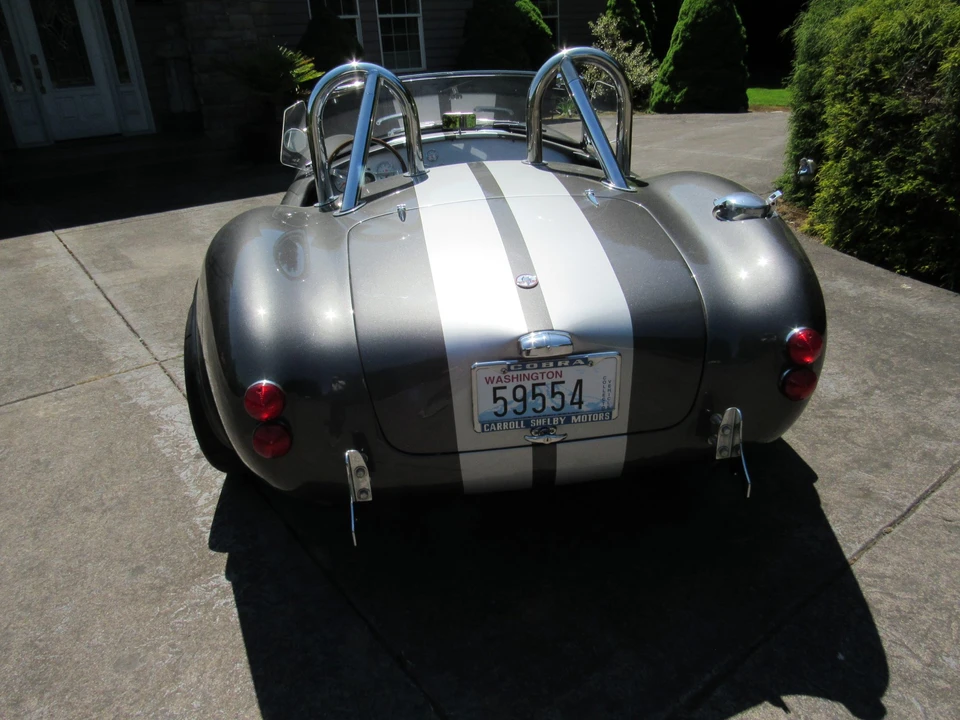 Shelby Cobra Replica - Image 7 of 31