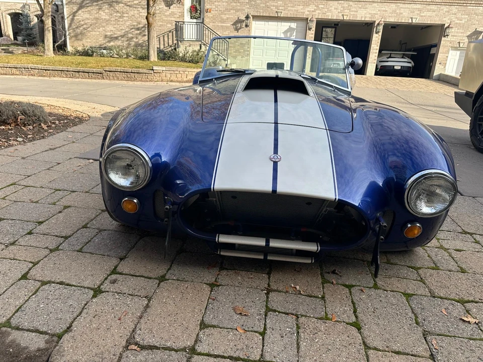 Shelby Cobra Replica - Image 2 of 31