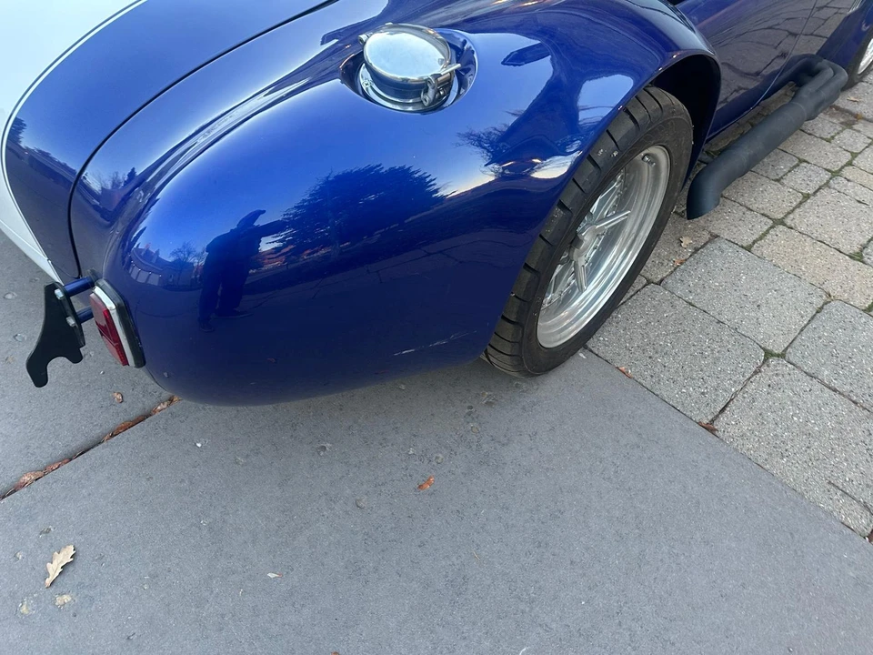 Shelby Cobra Replica - Image 28 of 31