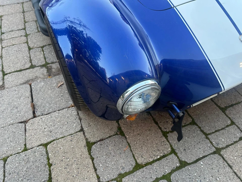 Shelby Cobra Replica - Image 16 of 31