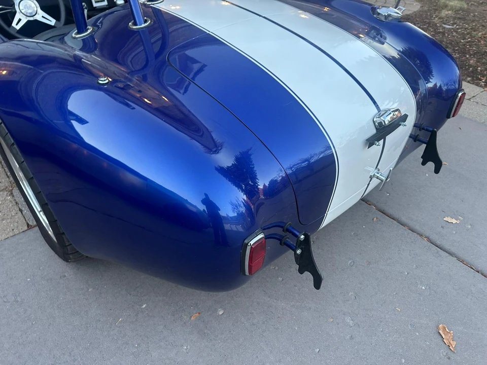 Shelby Cobra Replica - Image 24 of 31