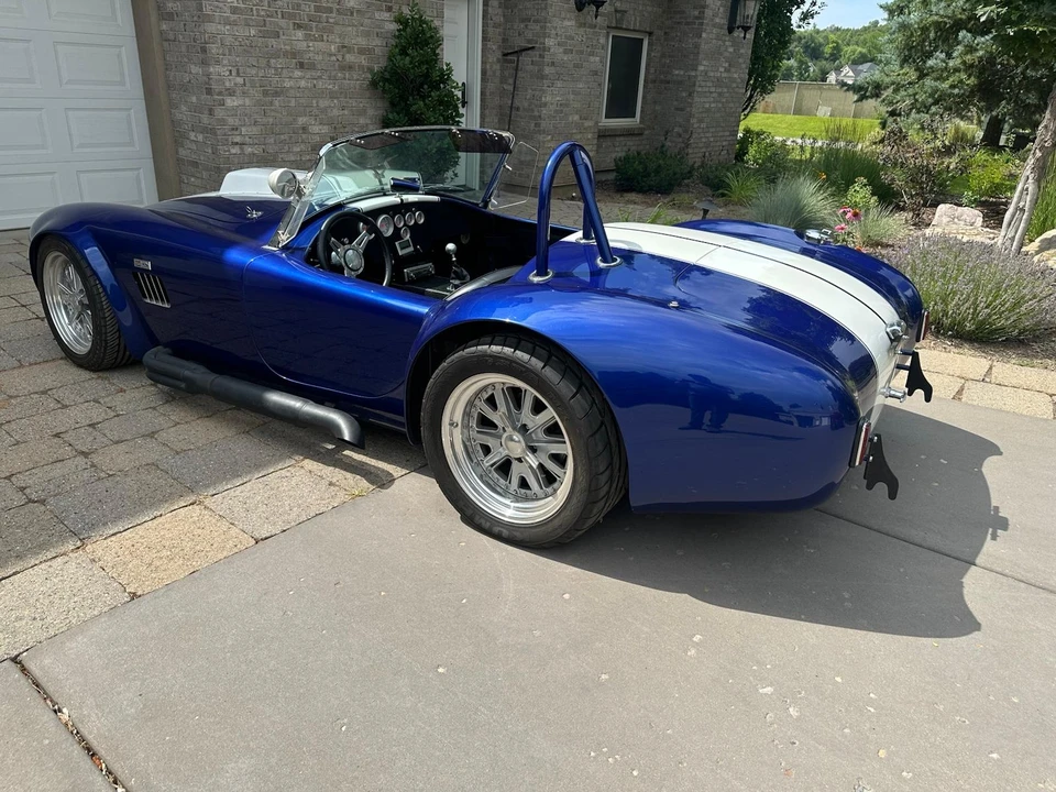 Shelby Cobra Replica - Image 5 of 31