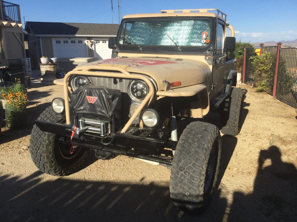 1981 Jeep CJ8 Scrambler - Image 2 of 31