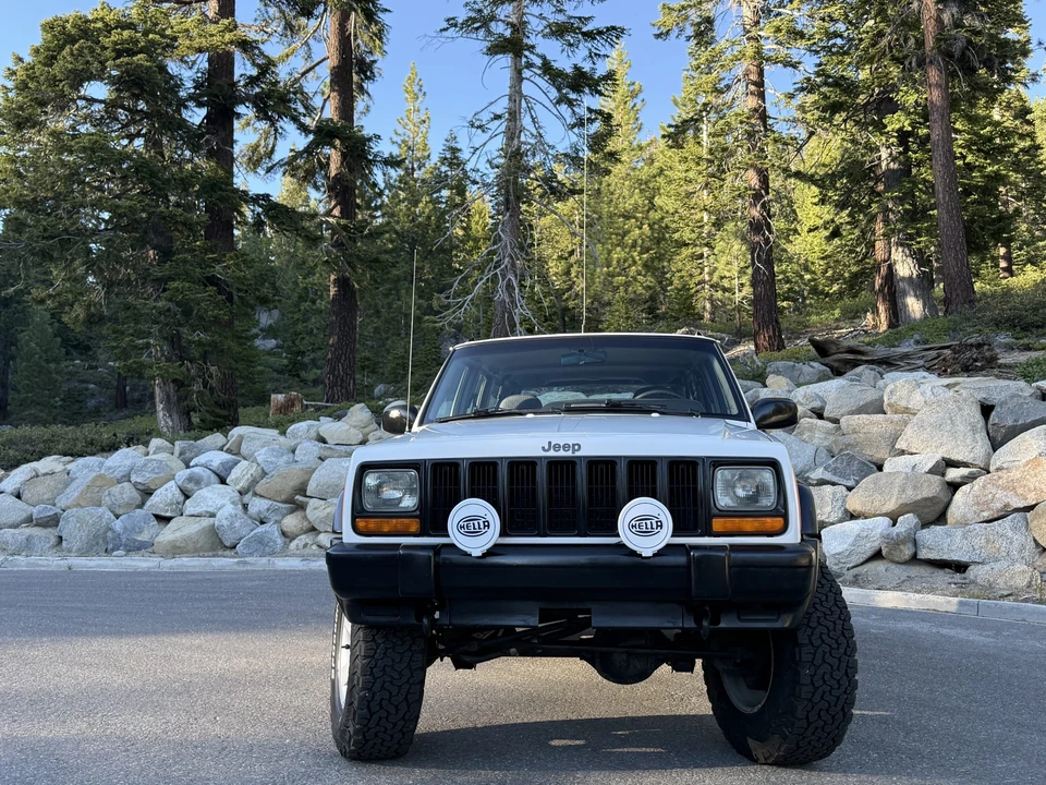 1998 Jeep XJ Cherokee - Image 11 of 31