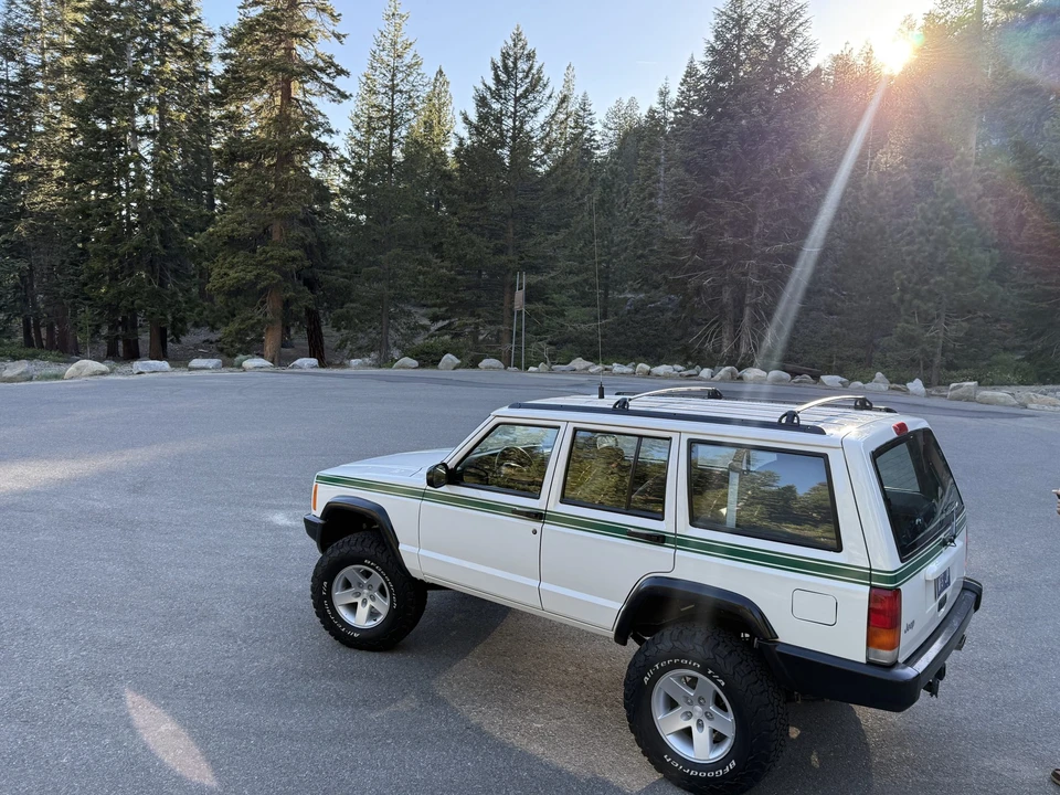 1998 Jeep XJ Cherokee - Image 23 of 31