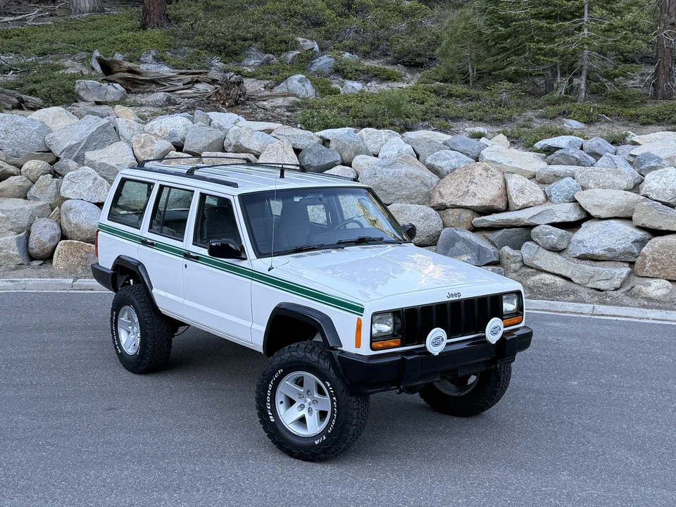 1998 Jeep XJ Cherokee - Image 3 of 31