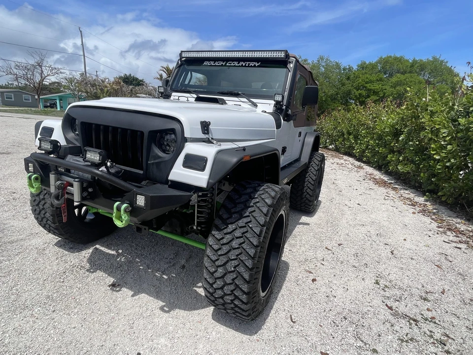 1999 Jeep TJ Wrangler - Image 2 of 31