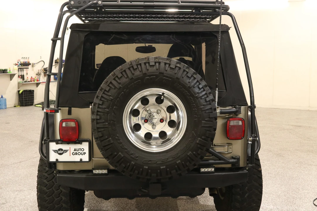 2003 Jeep TJ Wrangler - Image 23 of 31