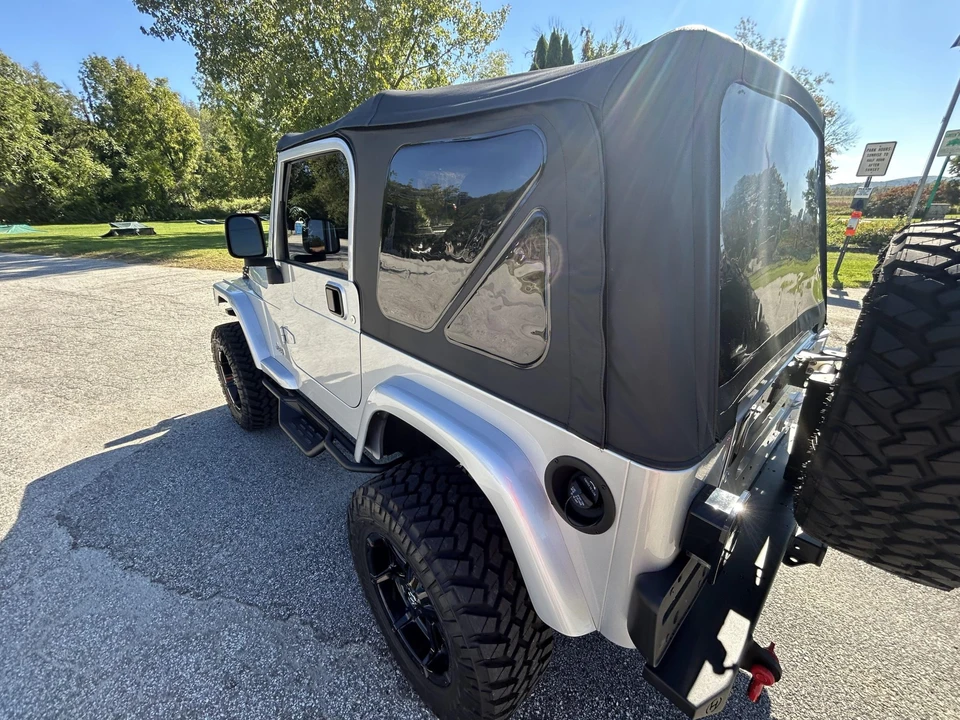 2004 Jeep TJ Wrangler - Image 10 of 31