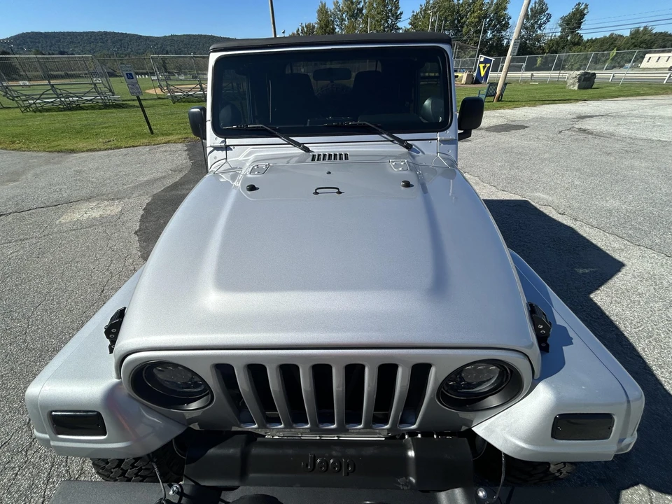 2004 Jeep TJ Wrangler - Image 19 of 31