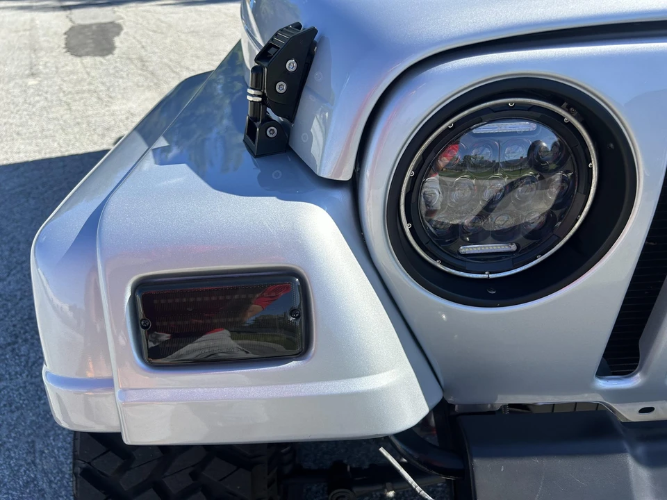 2004 Jeep TJ Wrangler - Image 21 of 31