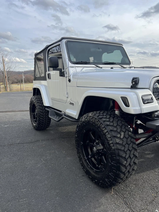 2004 Jeep TJ Wrangler - Image 17 of 31