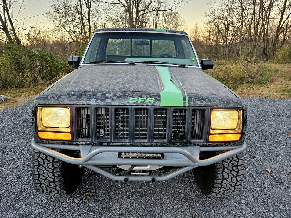 1989 Jeep Comanche - Image 18 of 31