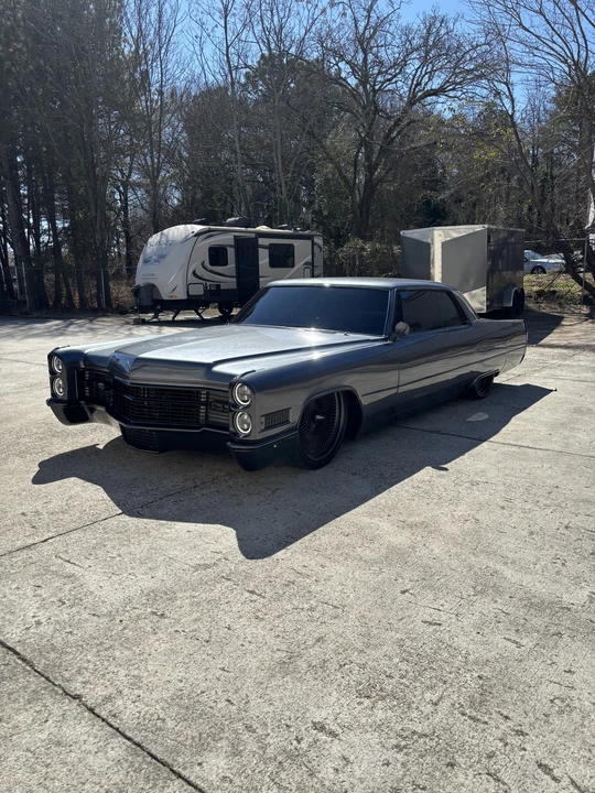 1966 Cadillac DeVille 3rd Gen - Image 2 of 31