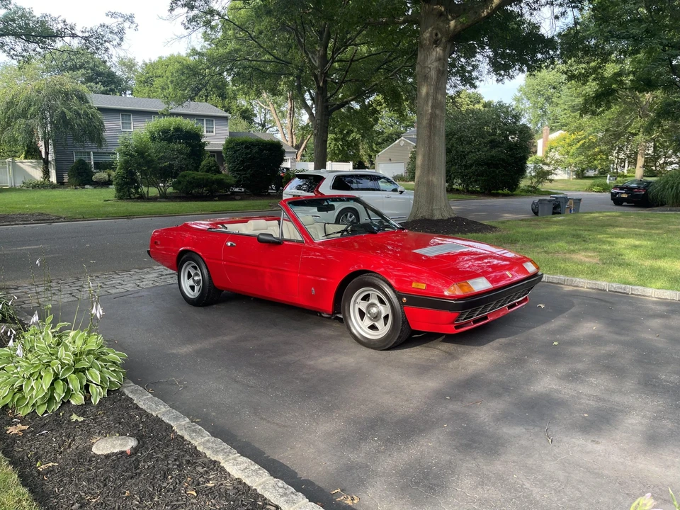 1974 Ferrari 365 GT4 2+2 - Image 2 of 31