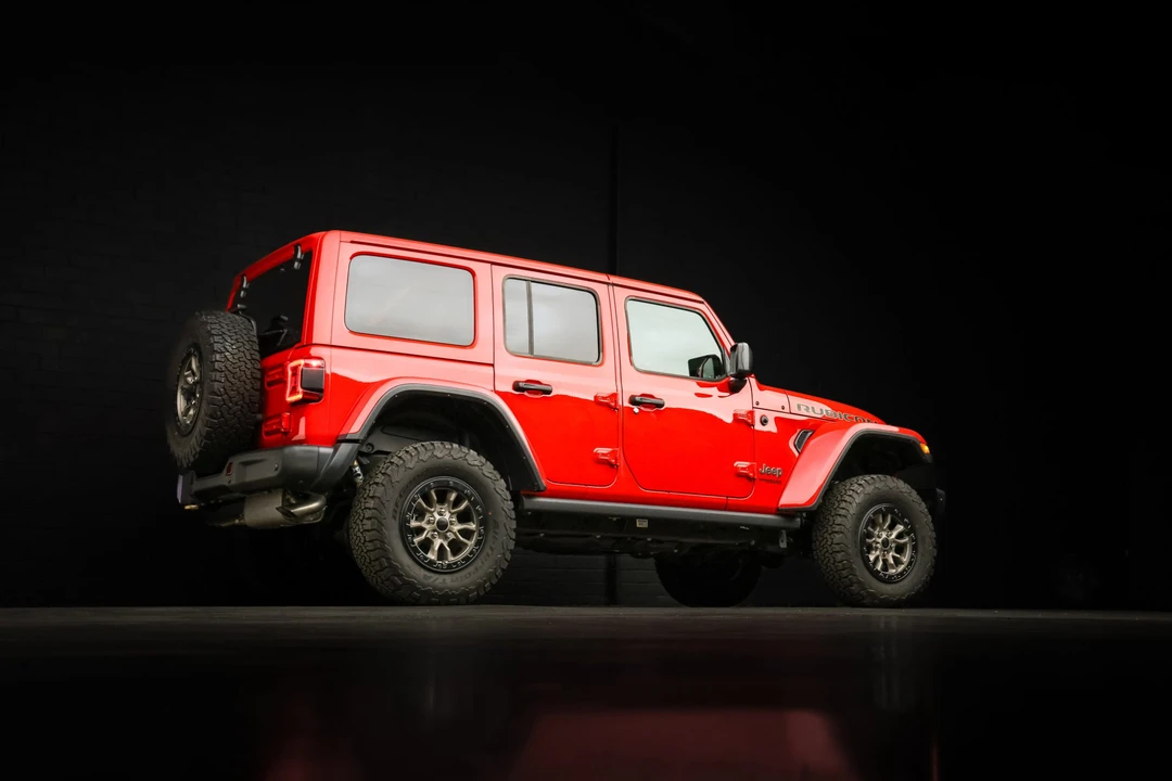 2022 Jeep JL Wrangler - Image 16 of 31