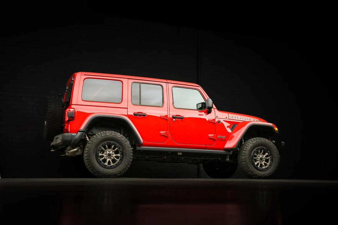 2022 Jeep JL Wrangler - Image 15 of 31
