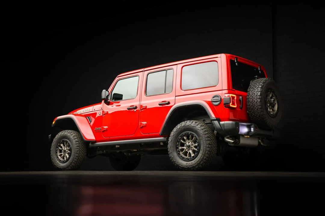 2022 Jeep JL Wrangler - Image 24 of 31
