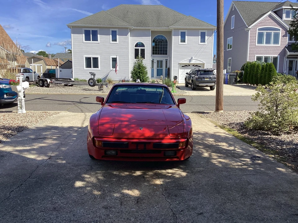 1984 Porsche 944 - Image 10 of 31