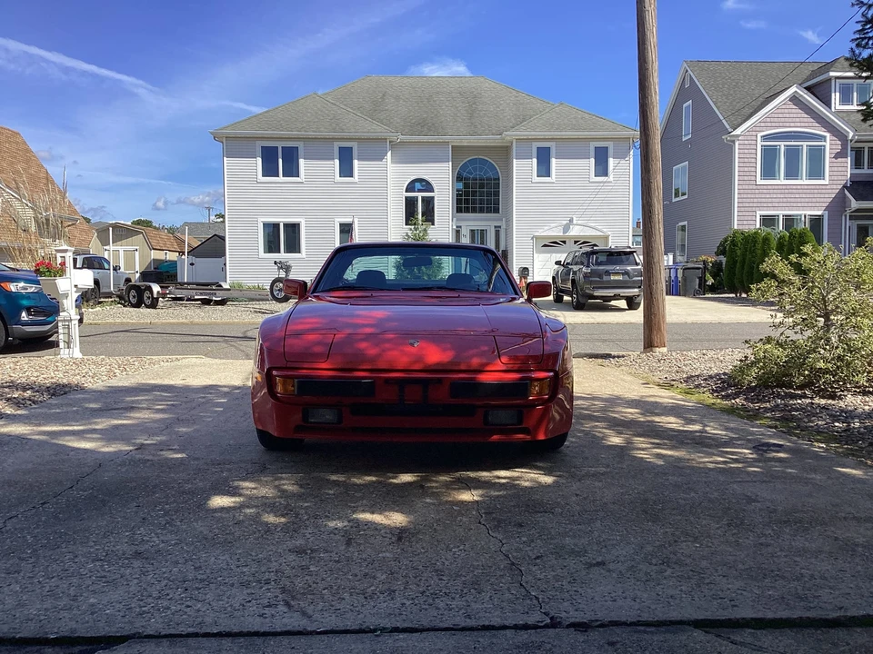 1984 Porsche 944 - Image 11 of 31