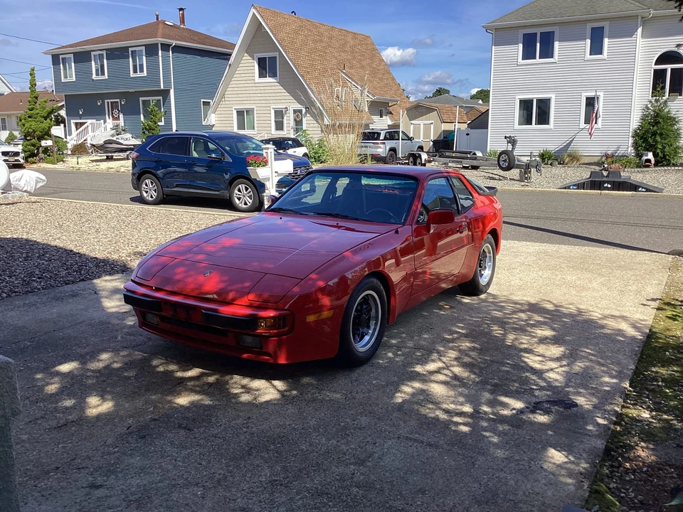 1984 Porsche 944 - Image 7 of 31